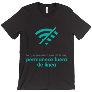 What Happens Offline Adult T-Shirts (Spanish)